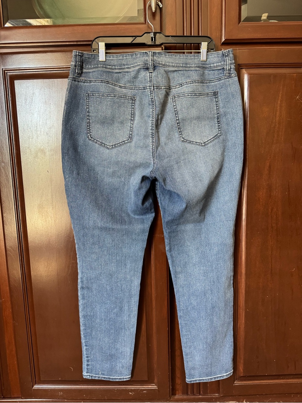 Chico’s Platinum Denim Jeans Silver Metallic Dot Shimmer Straight Leg 3 16 - Picture 4 of 8